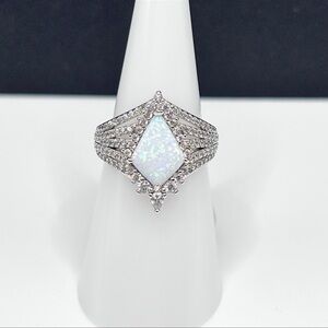 Bomb Party BP October Ring Reign In Reflection Size 6